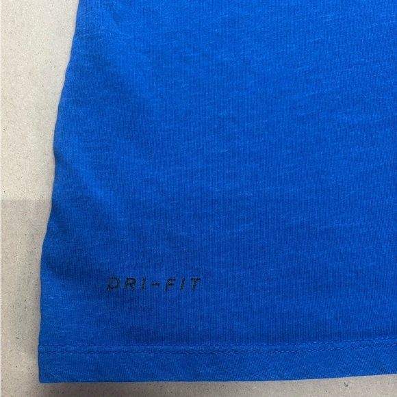 Nike Dri Fit Men's Blue Graphic Tee T-Shirt Men’s Medium EUC - Picture 3 of 6